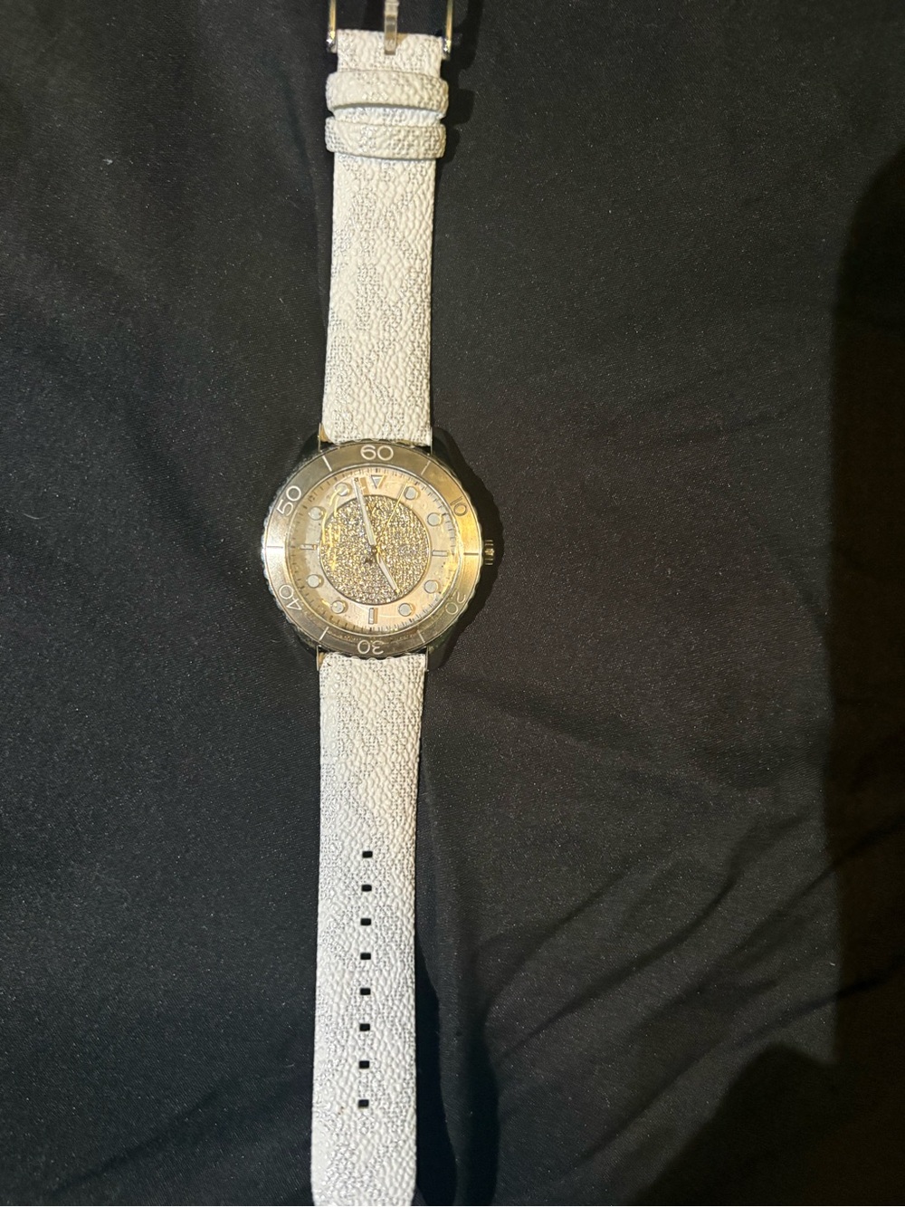 Michael Kors Women's Runway Three-Hand White Metallic Watch - Picture 4 of 10